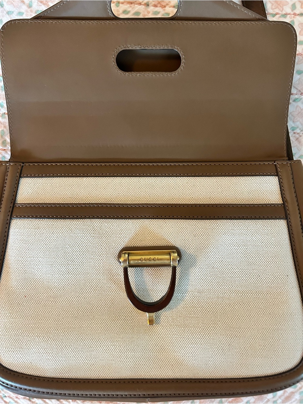 Gucci Derby Shoulder Bag in Cream Canvas and Brown Leather trim - Picture 12 of 17